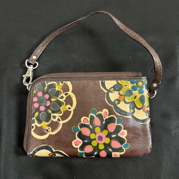 Fossil Key-Per Coated Canvas Purse Wristlet Floral Print Multicolor Zip Closure. - Picture 2 of 9
